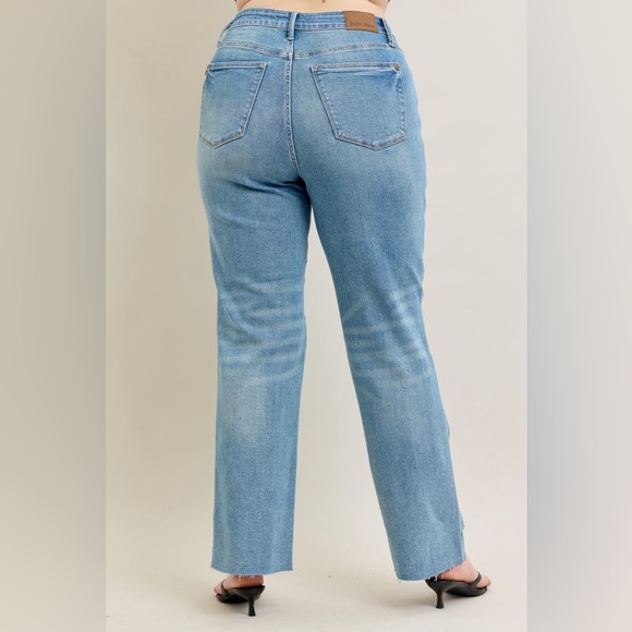 NWT Judy Blue High Waist Rigid Magic Star Destroyed 90s Straight Leg Jeans - Picture 14 of 16